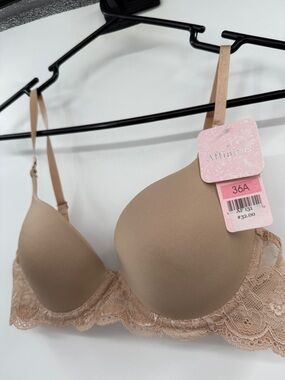 Affinitas by G. Grace Push Up Bra Size 36A in European Nude Style 131 Lace Trim